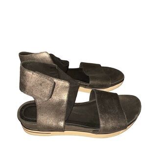 ✨Eileen Fisher Spree Leather Platform Sz 8.5 Sandals Open Toe Metallic✨